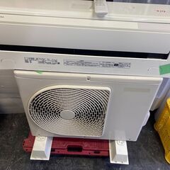 ☆中古￥28,800！TOSHIBA　6畳用2.2kwルームエアコン　家電　2020年製　RAS-G221M(W)型　【BK059】