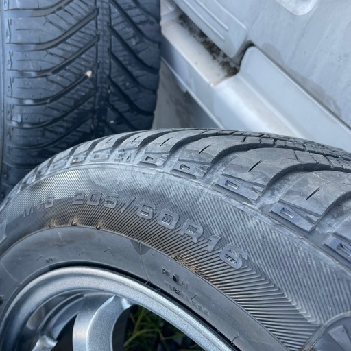 205/60R16 オールシーズンタイヤセット