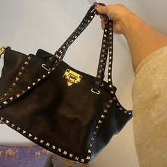 valentino バッグ　定価238,000