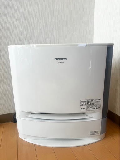 美品Panasonic 加湿機能付きセラミックファンヒーターDS-FK1202