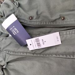 新品未使用！　GAP　120　モッズコート　の画像