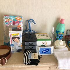 生活用品　まとめて　大量　USED品・中古品・100均商品・開封品・使用途中品　など　含みます。の画像