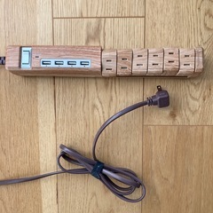 ☆木製　電源タップ　回転式　おしゃれインテリアの画像