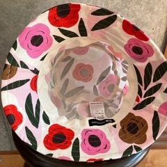 マリメッコ×ユニクロ　花柄　帽子　ハット　55〜58cm UNIQLO marimekkoの画像