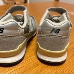 New Balanceこどもくつ17cmの画像