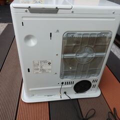 石油ファンヒーターの画像