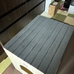 猫用　トイレ収納ボックス（中古）の画像