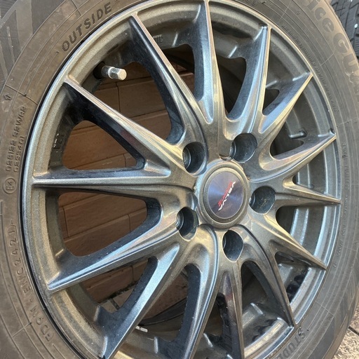 4本セット日産セレナ　 ディーラー購入冬タイヤ　ホイール付き