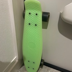 スケボー差し上げます