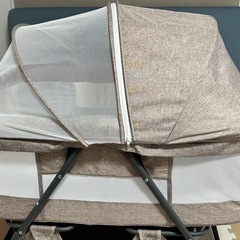★美品★折りたたみベビーベッド（蚊帳、収納場所あり）