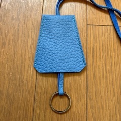 お値下げしました！【新品・未使用品！】ネックキーホルダーの画像