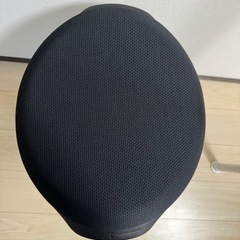 スタンディングデスク用チェア（昇降付き）の画像