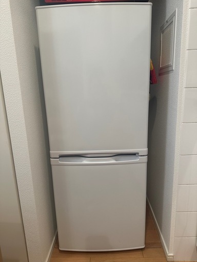 MAXZEN 一人暮らし冷蔵庫　白　140ℓ　JR139HM01