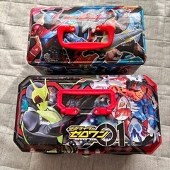 【中古】仮面ライダービルド タイヤ缶 仮面ライダーゼロワン タイ...