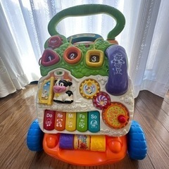 歩行器　おもちゃ