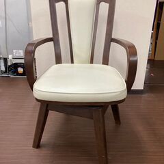 回転式ダイニングチェア