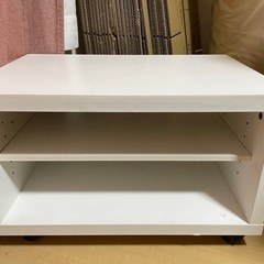 11月14日まで　テレビ台