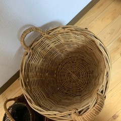 籐の籠セットの画像