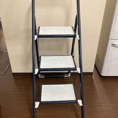 ステップラダーの中古が安い！激安で譲ります・無料であげます｜ジモティー