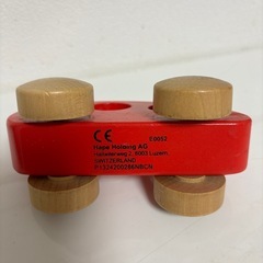 スイス製木製玩具　車の画像