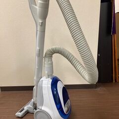 日立　サイクロン掃除機