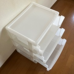 ★収納ケース 3段「美品」2基なら3500円の画像