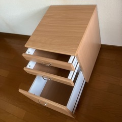 ★キャビネット3段「美品」の画像