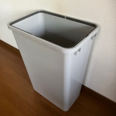★ゴミ箱「美品」