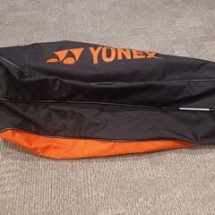 【練馬区関町南】　テニスバッグ　ヨネックス赤×黒の画像