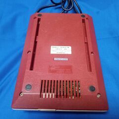 ファミリーコンピューター　ファミコン　本体　動作確認済の画像