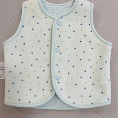【美品】UNIQLO ベスト 70 🐻‍❄️⋆❅·̩͙