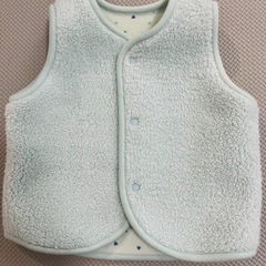 【美品】UNIQLO ベスト 70 🐻‍❄️⋆❅·̩͙の画像