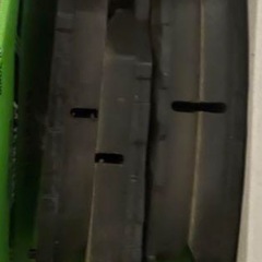 スズキ ジムニーJB64純正ブレーキパッド 4枚 未使用の画像