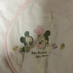 譲り先決定済みディズニーベビー　おくるみの画像