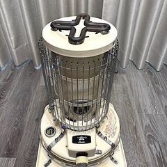 　Aladdin（アラジン）　ストーブ　ホワイト　の画像