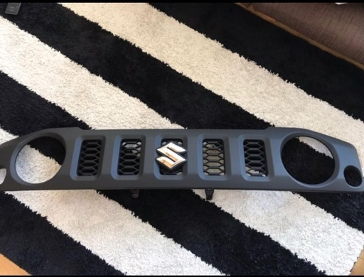 JB64ジムニー純正グリル