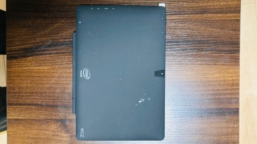 タブレットPC WiZ 2in1 PC 10