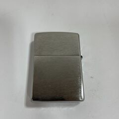 ジモティ割引有★【ジャングルジャングル岸和田店】ZIPPO シルバーカラー ジッポ ライター 南大阪 岸和田 貝塚市 泉佐野市 高石市 泉大津市 和泉市 忠岡町 熊取町の画像