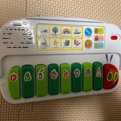 はらぺこあおむし　ピアノ
