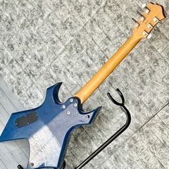 B.C.Rich Warlock 360JE ターコイズカラーの画像