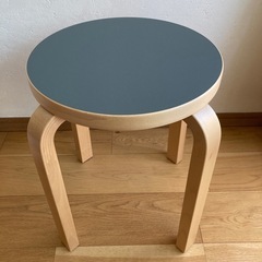 ☆週末お値下げ‼️Artek/アルテック　スツール、E60 ラミ...
