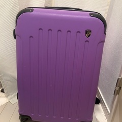 キャリーケース　スーツケース　紫　