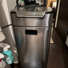 simplehuman  シンプルヒューマン　タッチバー　ダスト...