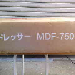 組立ドレッサーの画像