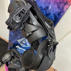 JOYRIDE　スノーボード板とビンディングセット 美品　全長141ｃｍ SALOMON FLUX サロモンの画像