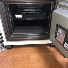 金庫 Delica LEO を無料で差し上げますの画像