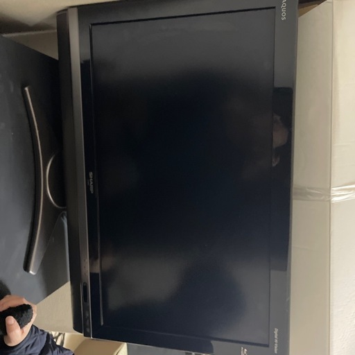 テレビ　32型　シャープ
