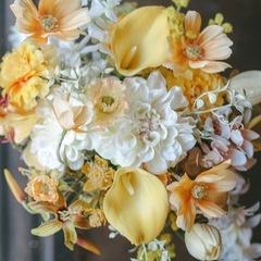 ウェディングブーケ・ブートニアの画像