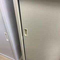 スチール製キャビネットの画像