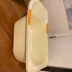 新生児沐浴お風呂の画像